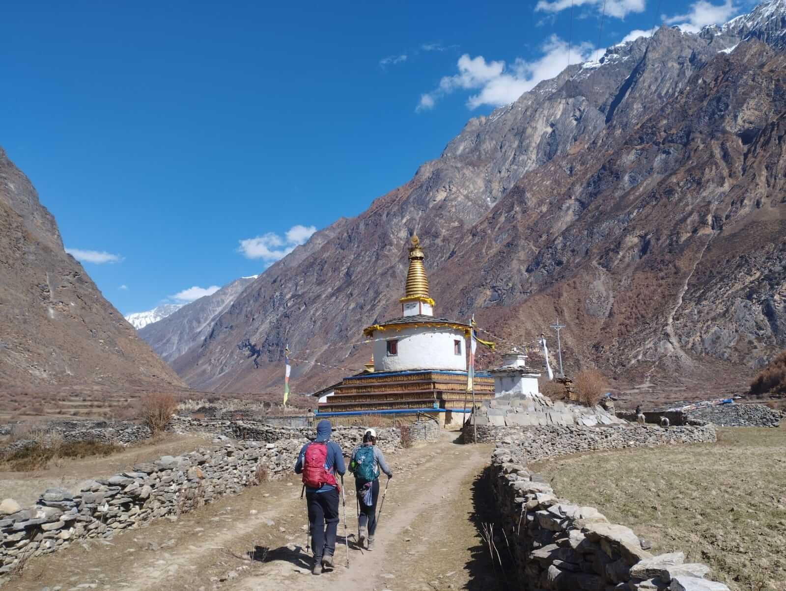 tsum valley trekking routes